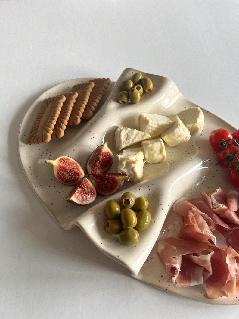 Izradi svoj vijugavi pladanj (charcuterie board)