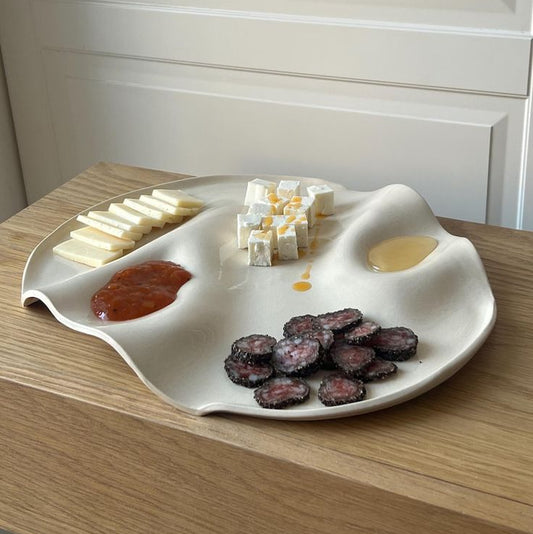 Izradi svoj vijugavi pladanj (charcuterie board)
